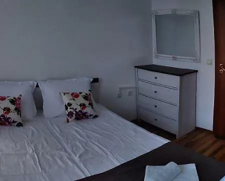 Penyrent Apartment