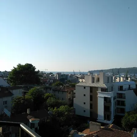 Апартаменти Penyrent *